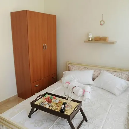 M&T Apartment Kavala Exterior photo